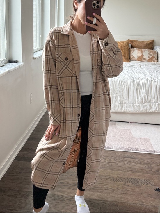 Le Lis Jackets & Blazers - Le Lis Beige Plaid Long Shacket Jacket